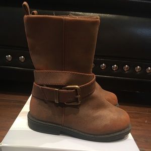 TODDLER BOOTS